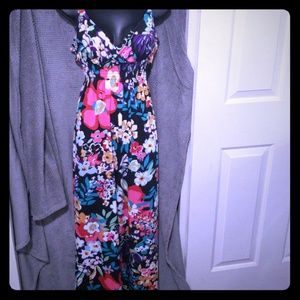 Stevie & Lindsay maxi dress